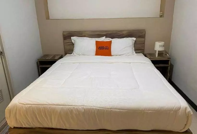 ホテル Apartemen Sentra Timur By Central East Property