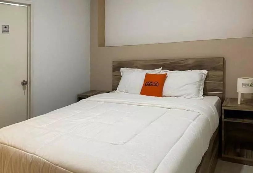 ホテル Apartemen Sentra Timur By Central East Property