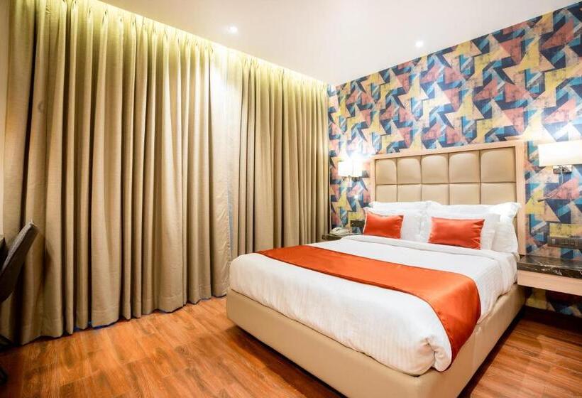 Hotel The Orchid Lonavala