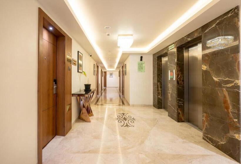 Hotel The Orchid Lonavala