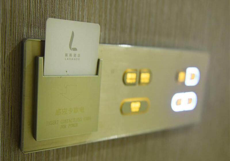 Lavande Hotel Guiyang Flower Orchard Fortune Plaza