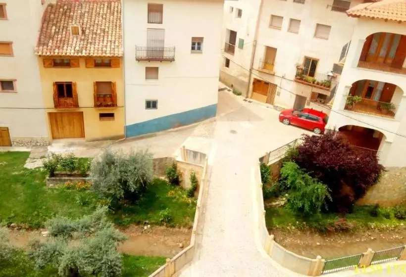 پانسیون Hostal De La Villa Molinos