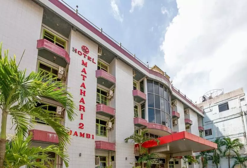 Reddoorz Syariah At Hotel Matahari 2