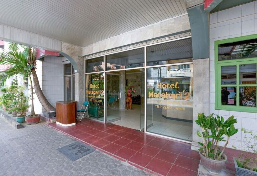 Reddoorz Syariah At Hotel Matahari 2