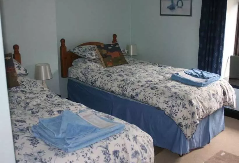 Aamiaismajoitus (B&B) The Old School House