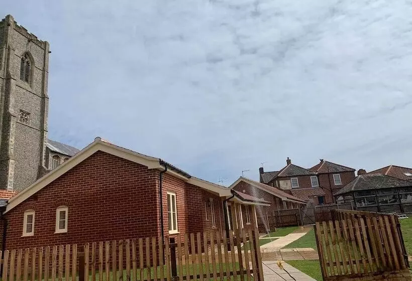 Aamiaismajoitus (B&B) The White Lady