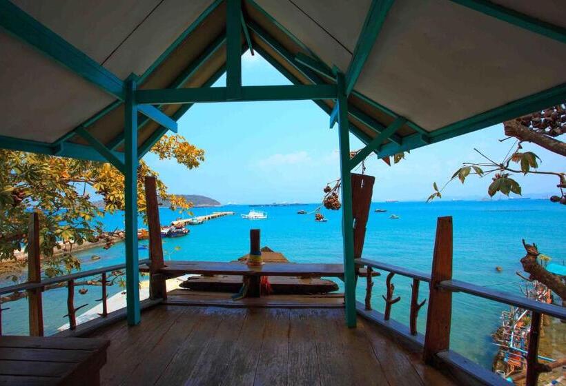 בית מלון כפרי Rimtalay Resort Koh Si Chang