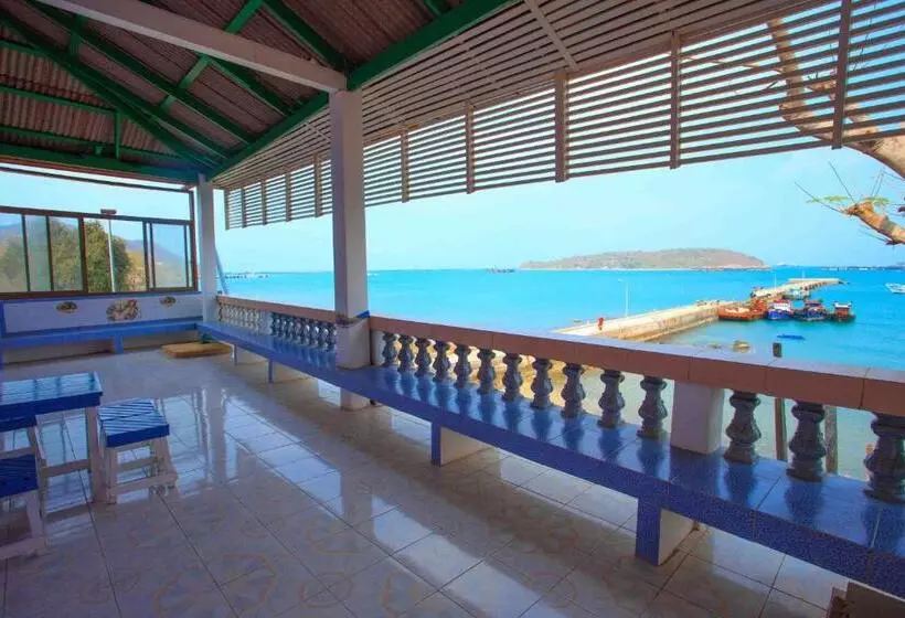 ホテル Rimtalay Resort Koh Si Chang