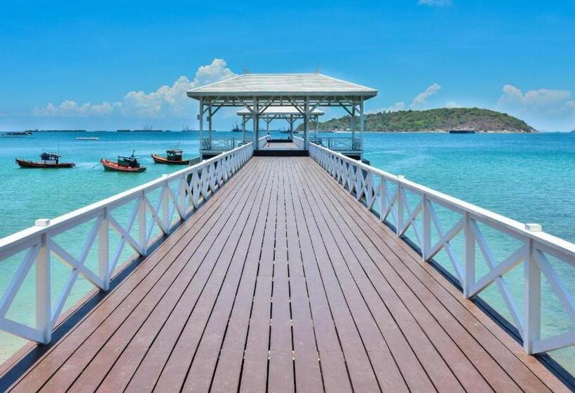 בית מלון כפרי Rimtalay Resort Koh Si Chang