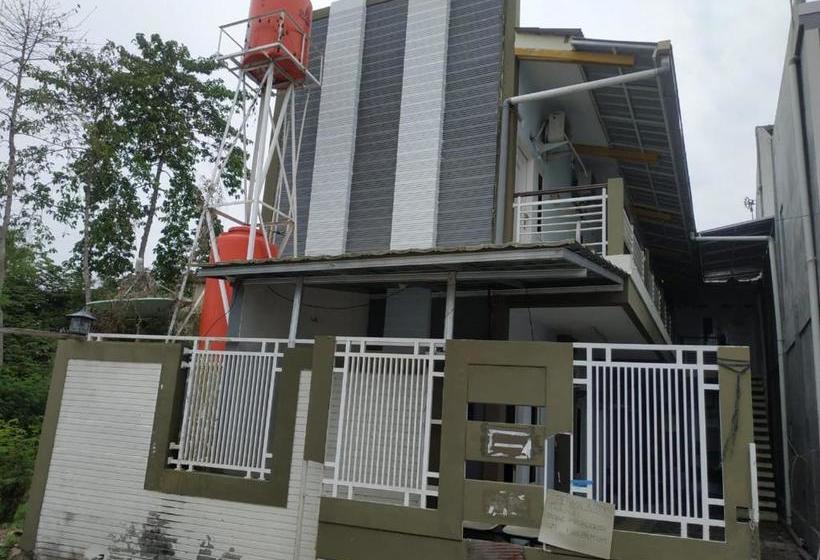 Отель Oyo 2788 Zleepy Pembangunan