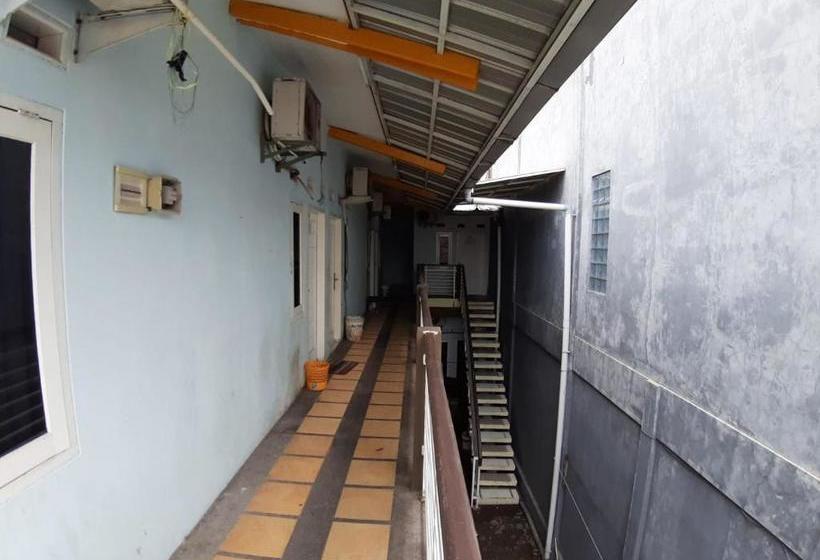 Отель Oyo 2788 Zleepy Pembangunan