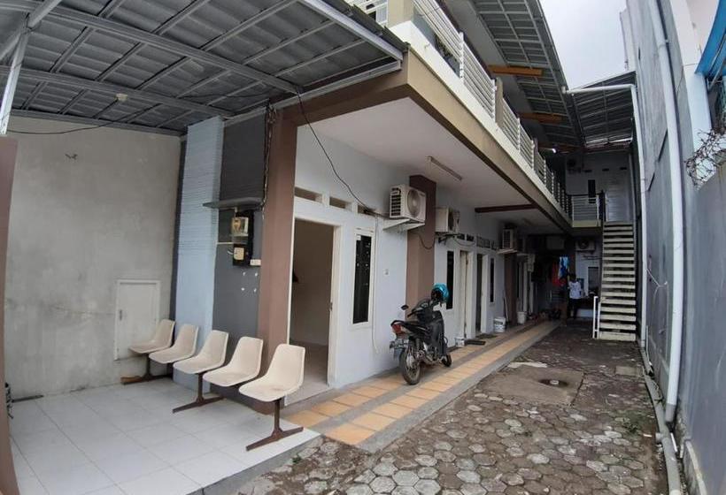 Отель Oyo 2788 Zleepy Pembangunan