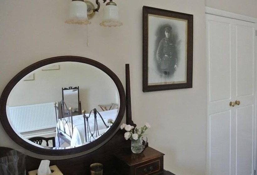 ペンション Brimford House