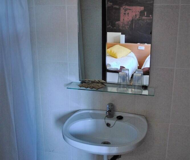 Пансион Guilleumes Montserrat