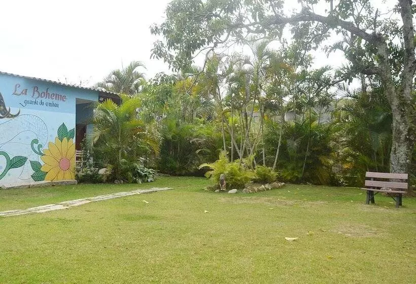 ペンション Pousada La Boheme Guarda Do Embaú   Sc