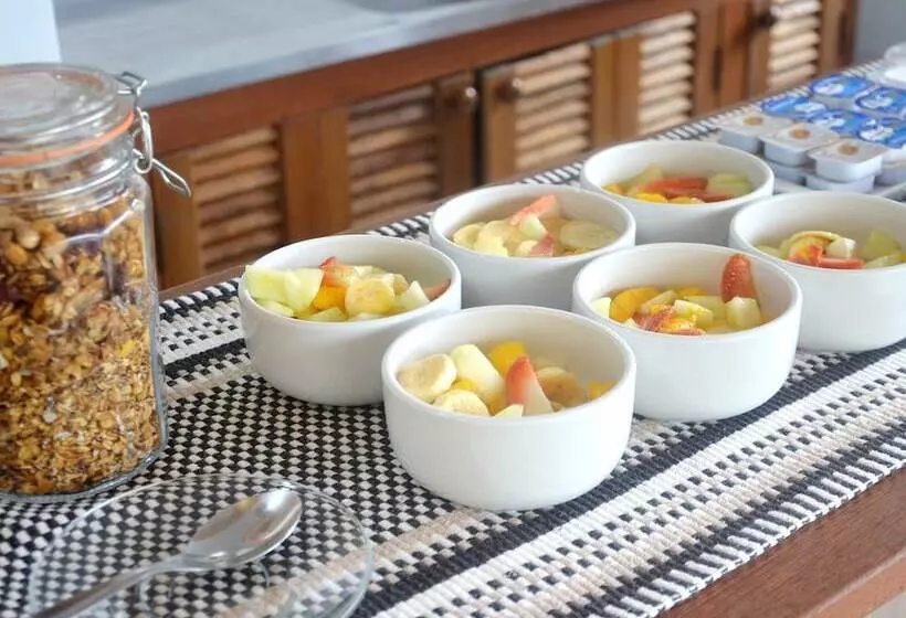 ペンション Pousada La Boheme Guarda Do Embaú   Sc