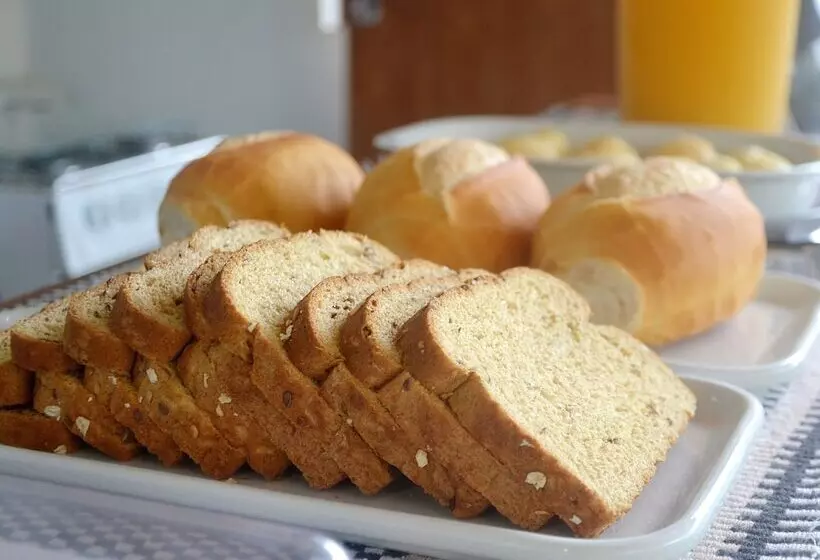 ペンション Pousada La Boheme Guarda Do Embaú   Sc