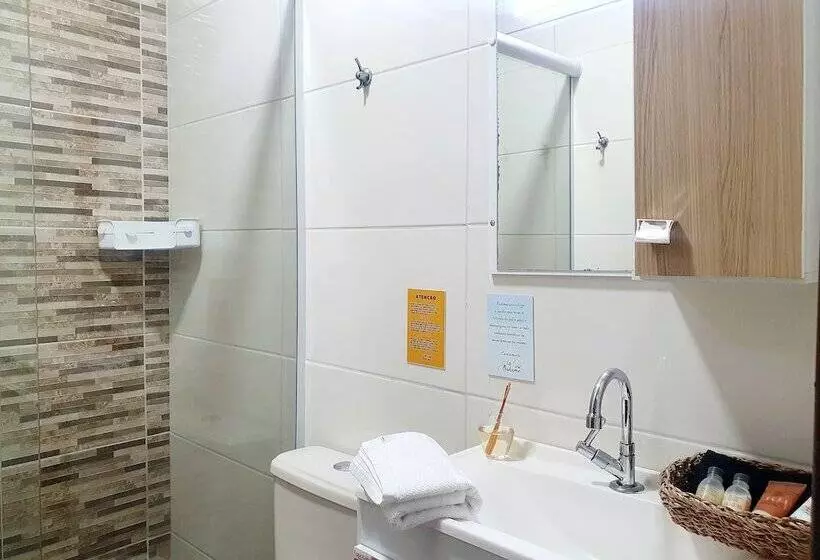 ペンション Pousada La Boheme Guarda Do Embaú   Sc