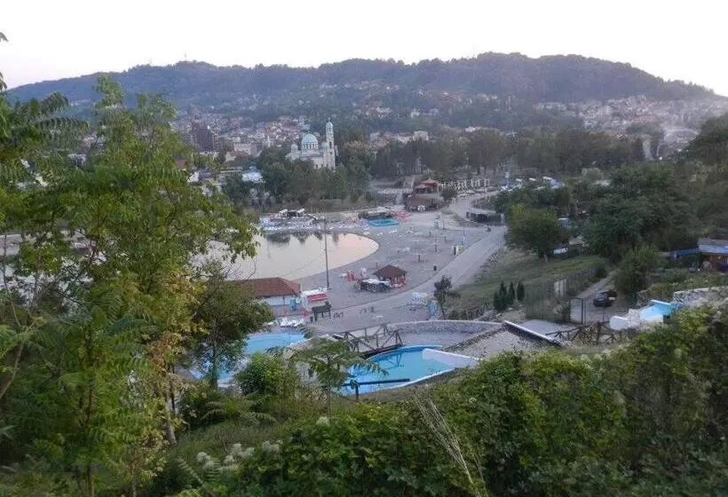 هاستل Apartmani Mejdan