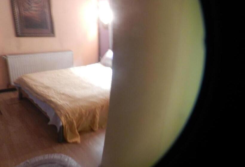 هاستل Apartmani Mejdan