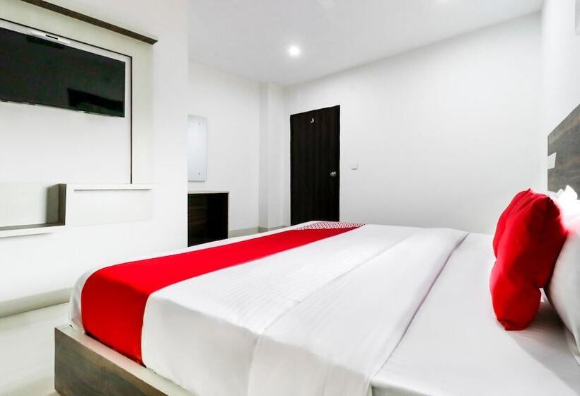 בית מלון כפרי Oyo 48529 H5