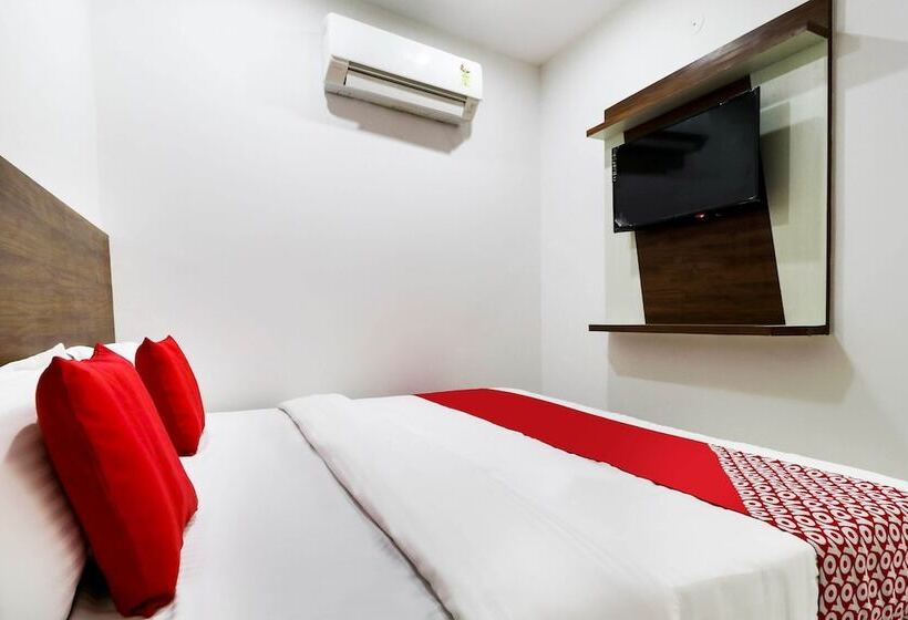 בית מלון כפרי Oyo 48529 H5