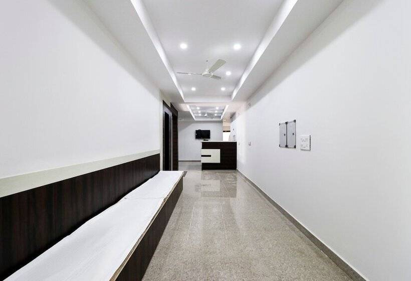 בית מלון כפרי Oyo 48529 H5