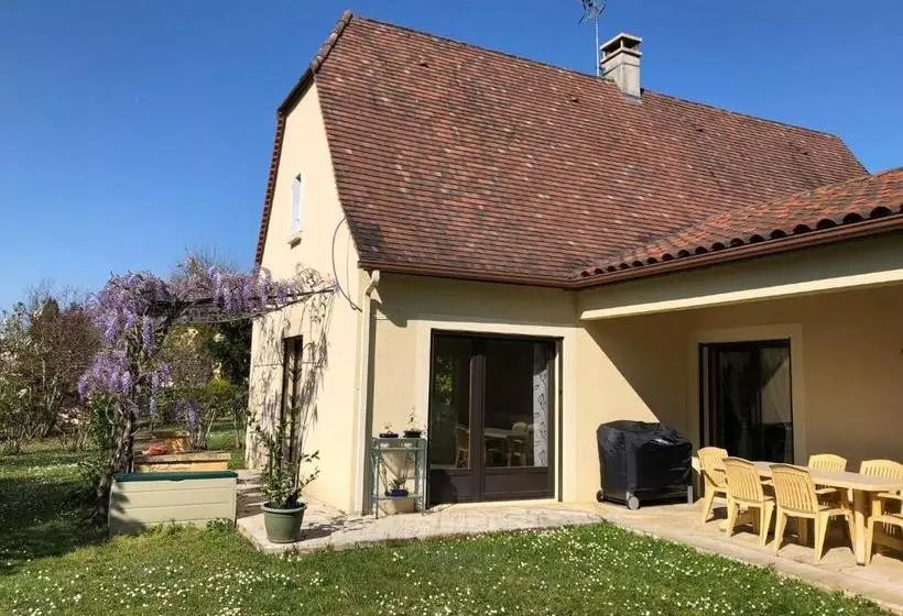 ベッドアンドブレックファースト Chambre D'hôtes L'olivianne