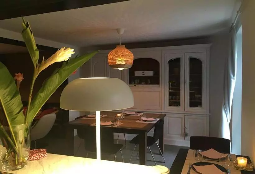 Aamiaismajoitus (B&B) Le Jardin Chamberlin, Chambres D'hôtes