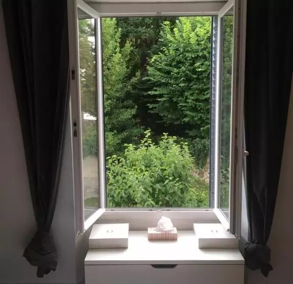 Aamiaismajoitus (B&B) Le Jardin Chamberlin, Chambres D'hôtes