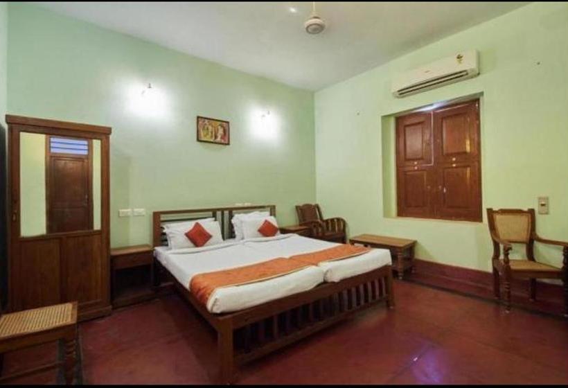 Hotell Cs Arunachala Residency
