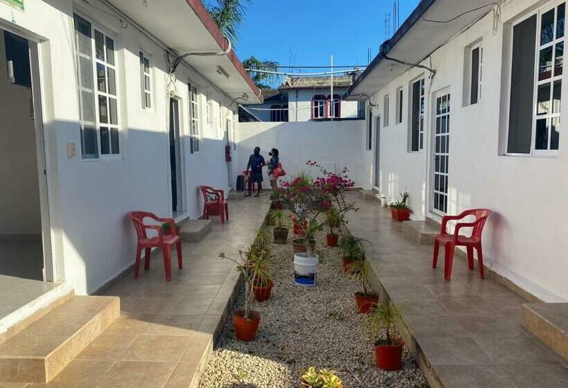 호텔 Villa Carmita