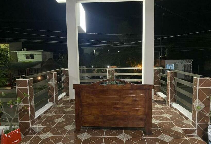 호텔 Villa Carmita