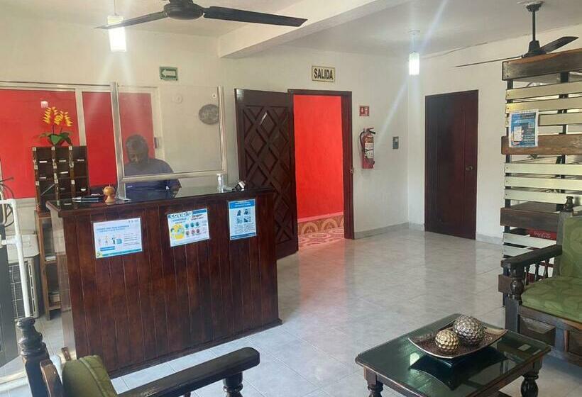 호텔 Villa Carmita