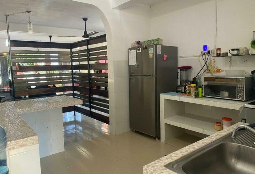 호텔 Villa Carmita