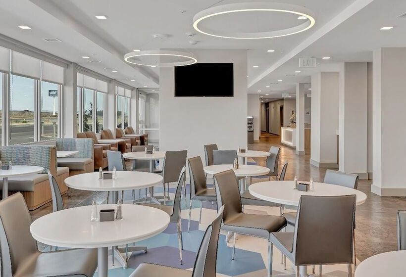 Microtel Inn & Suites By Wyndham George