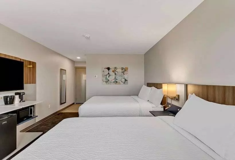 Microtel Inn & Suites By Wyndham George