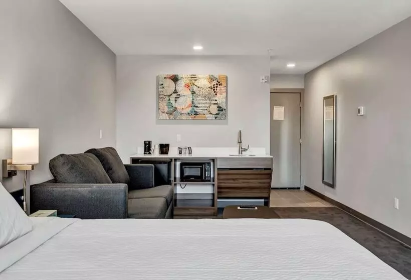 Microtel Inn & Suites By Wyndham George