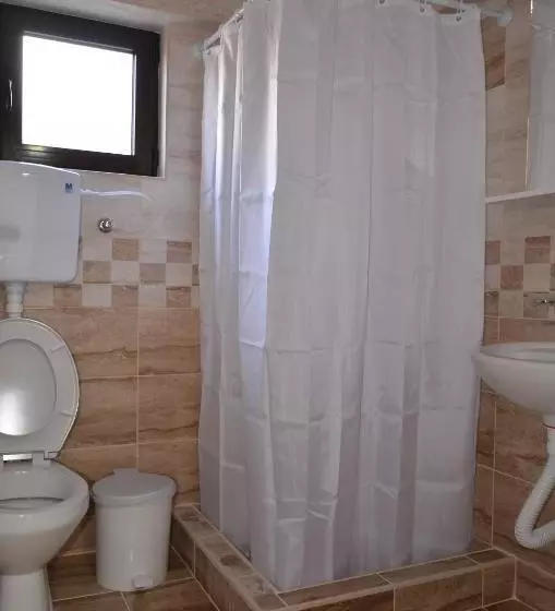 Majatalo Apartmani Janja
