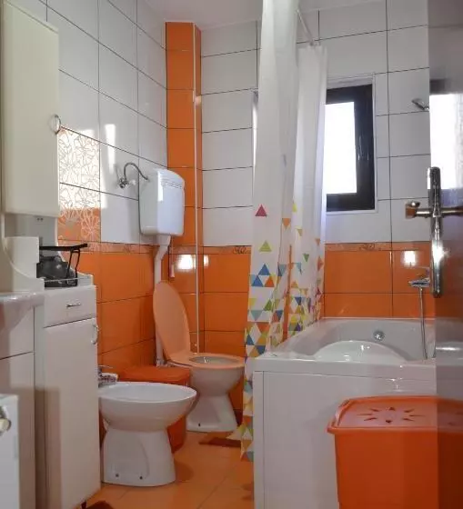 Majatalo Apartmani Janja