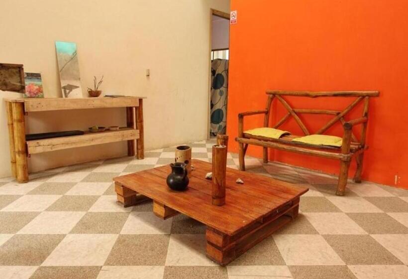 Majatalo Casa Mafer Lodge