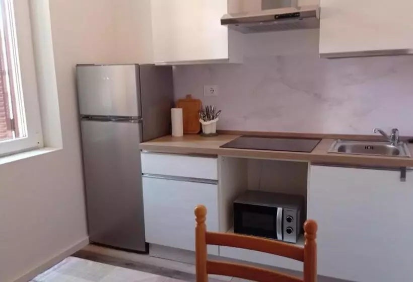 پانسیون Gemini Camere E Suites