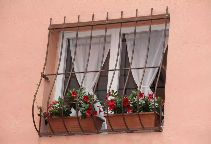 پانسیون Gemini Camere E Suites