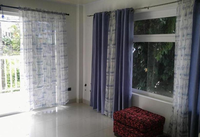 پانسیون Orange House Downtown