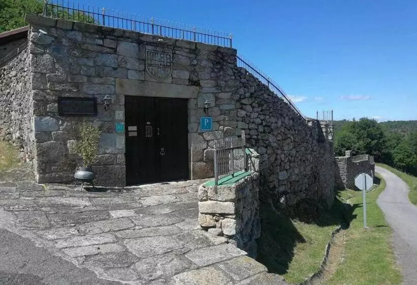 Retkeilymaja Alcázar Milmanda