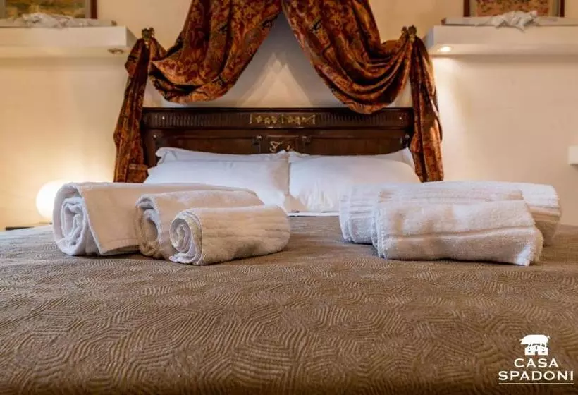 Retkeilymaja Locanda Di Casa Spadoni