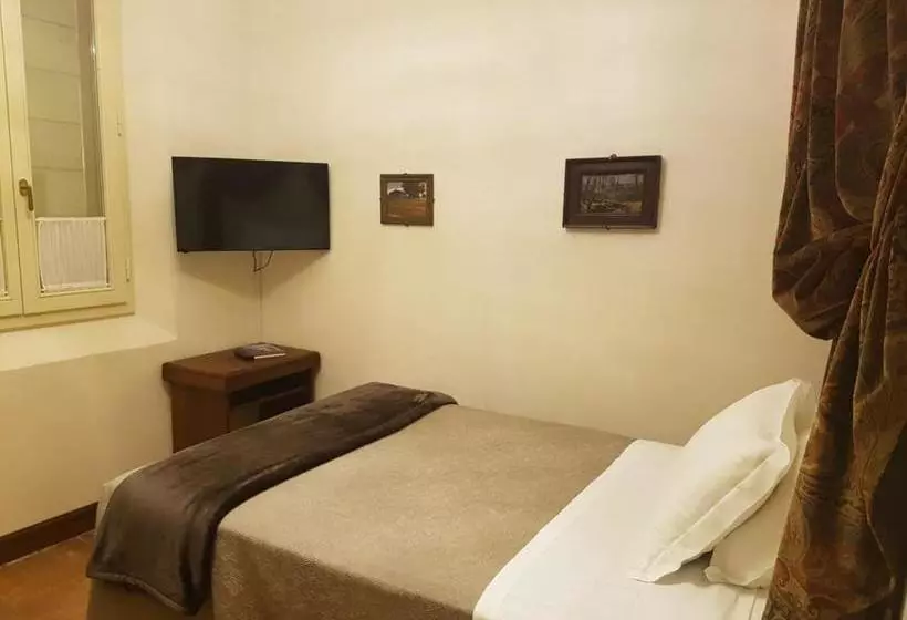 Retkeilymaja Locanda Di Casa Spadoni