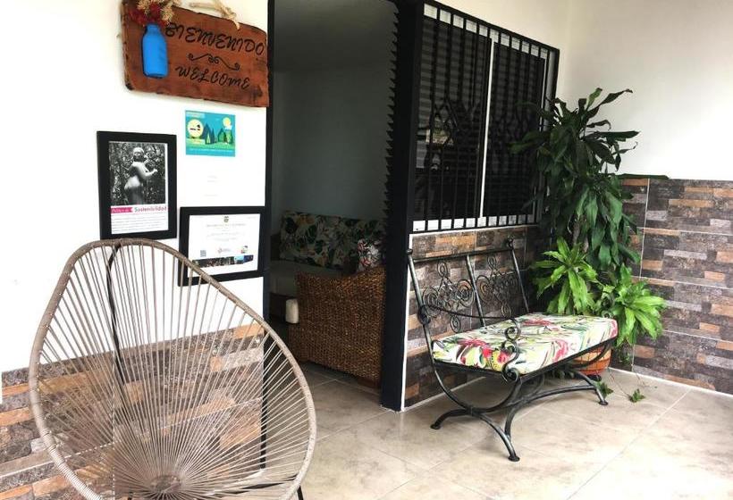 Szálló Posada Casa España