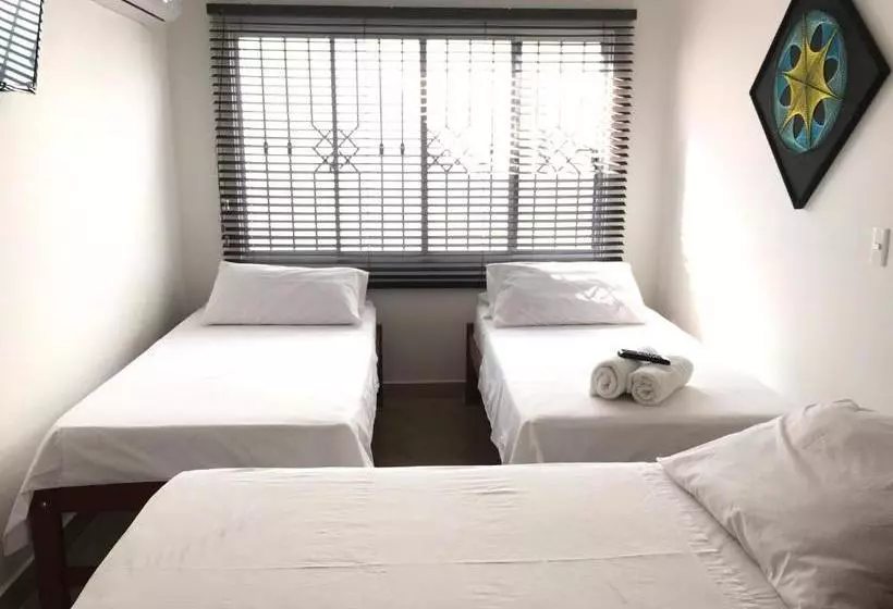 ユースホステル Posada Casa España