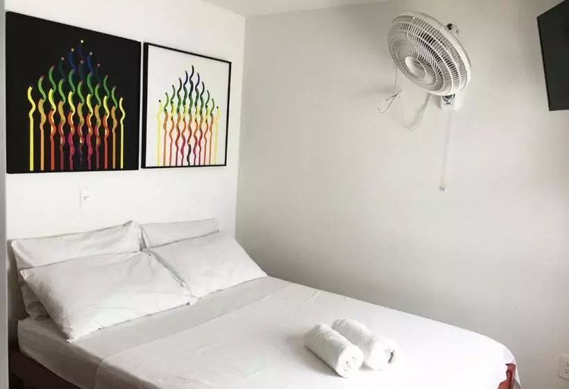 ユースホステル Posada Casa España